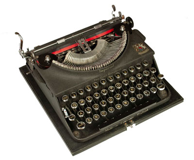 Imperial Good Companion portable typewriter (1930s) - $485 - Antique ...